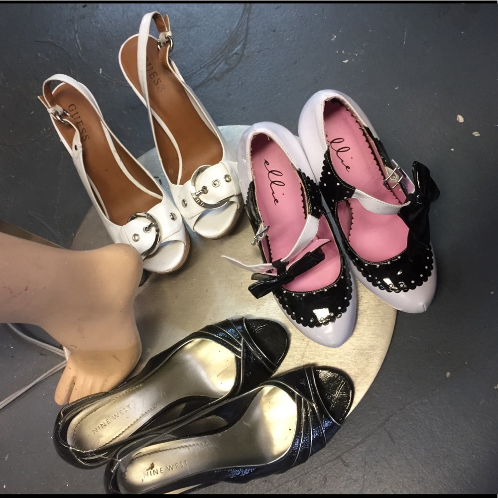 (1)B&W Sz 7 (2)All White Sz 8M (3) Black Sz 7 1/2